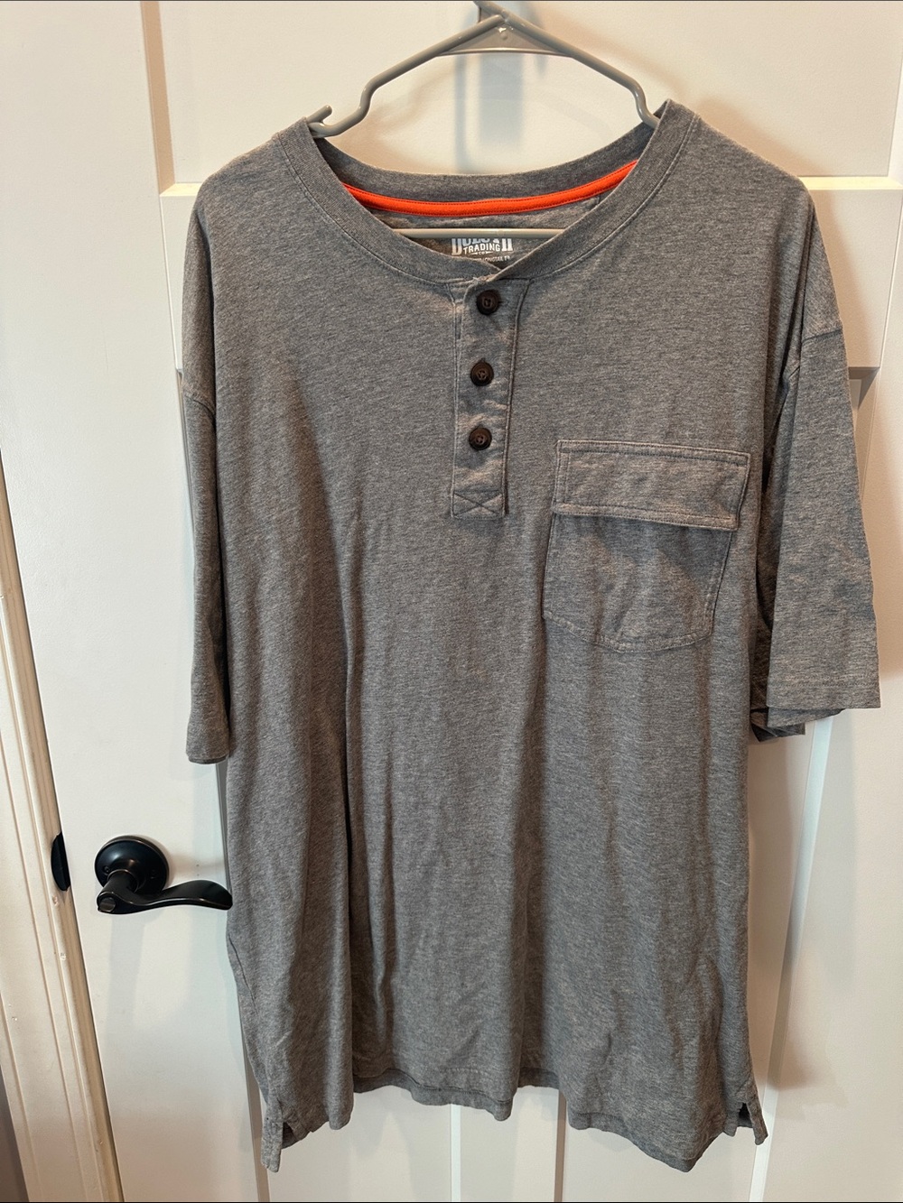 Duluth Trading Co Gray Short-Sleeve Henley with Chest Pocket